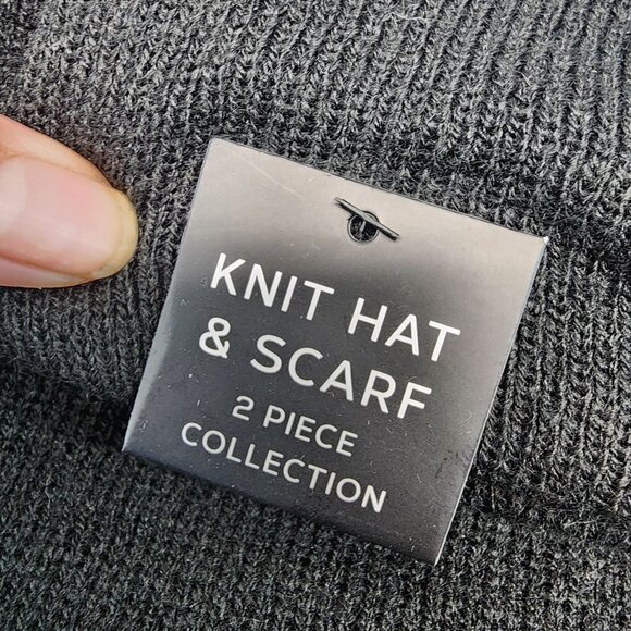 London Fog 2 Piece Collection Mens One Size Knit Hat Beanie Scarf Set *NWT* - Picture 2 of 10